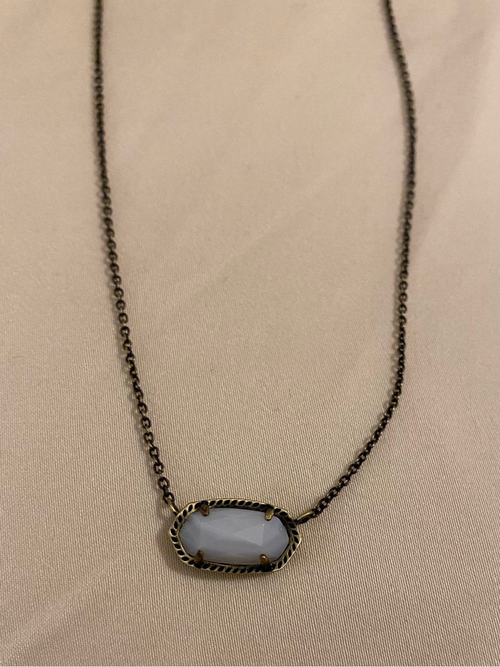Kendra scott Elisa necklace